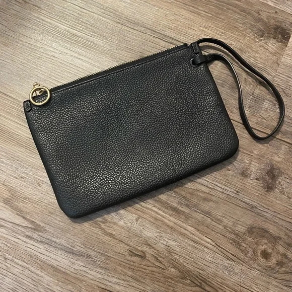 ❌❌SOLD❌❌Tory Burch Wristlet - Picture 3 of 6